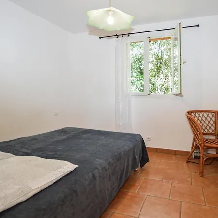 2 Bedroom Gorgeous Apartment In Afa Apartment