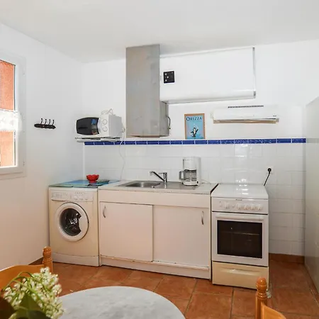 2 Bedroom Nice Apartment In Afa Afa